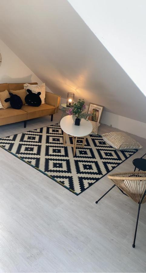 Logement Convivial, Charmant Et Spacieux Saint-Marcel  Ngoại thất bức ảnh