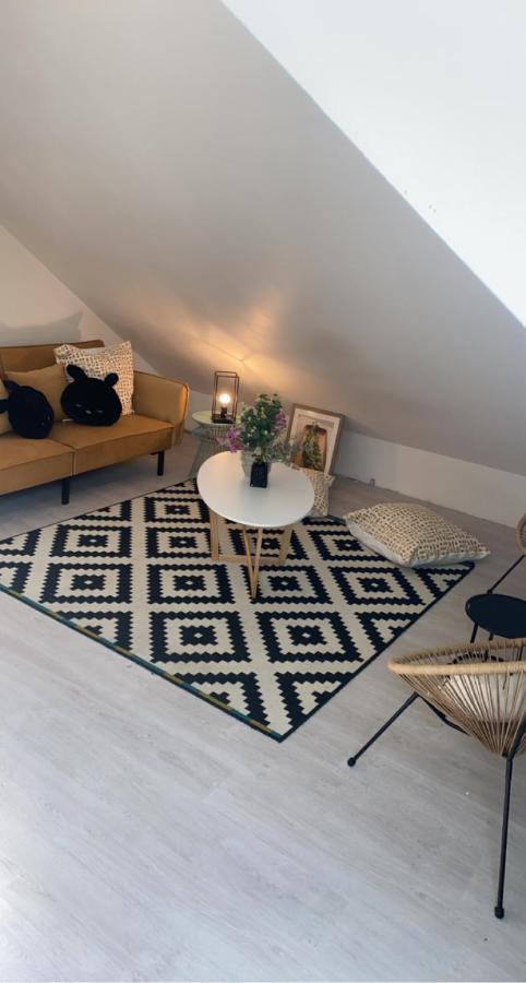 Logement Convivial, Charmant Et Spacieux Saint-Marcel  Ngoại thất bức ảnh